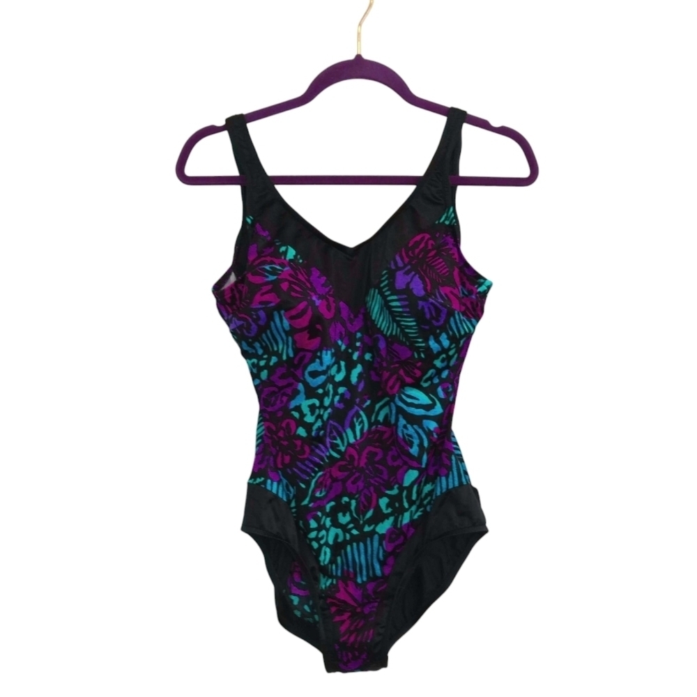 SWIMSUIT